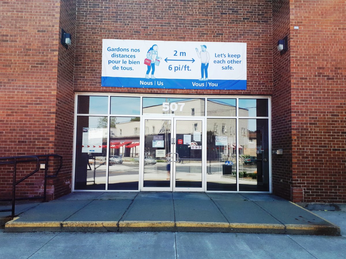 Postes Canada Bureau de Poste Drummondville accessible