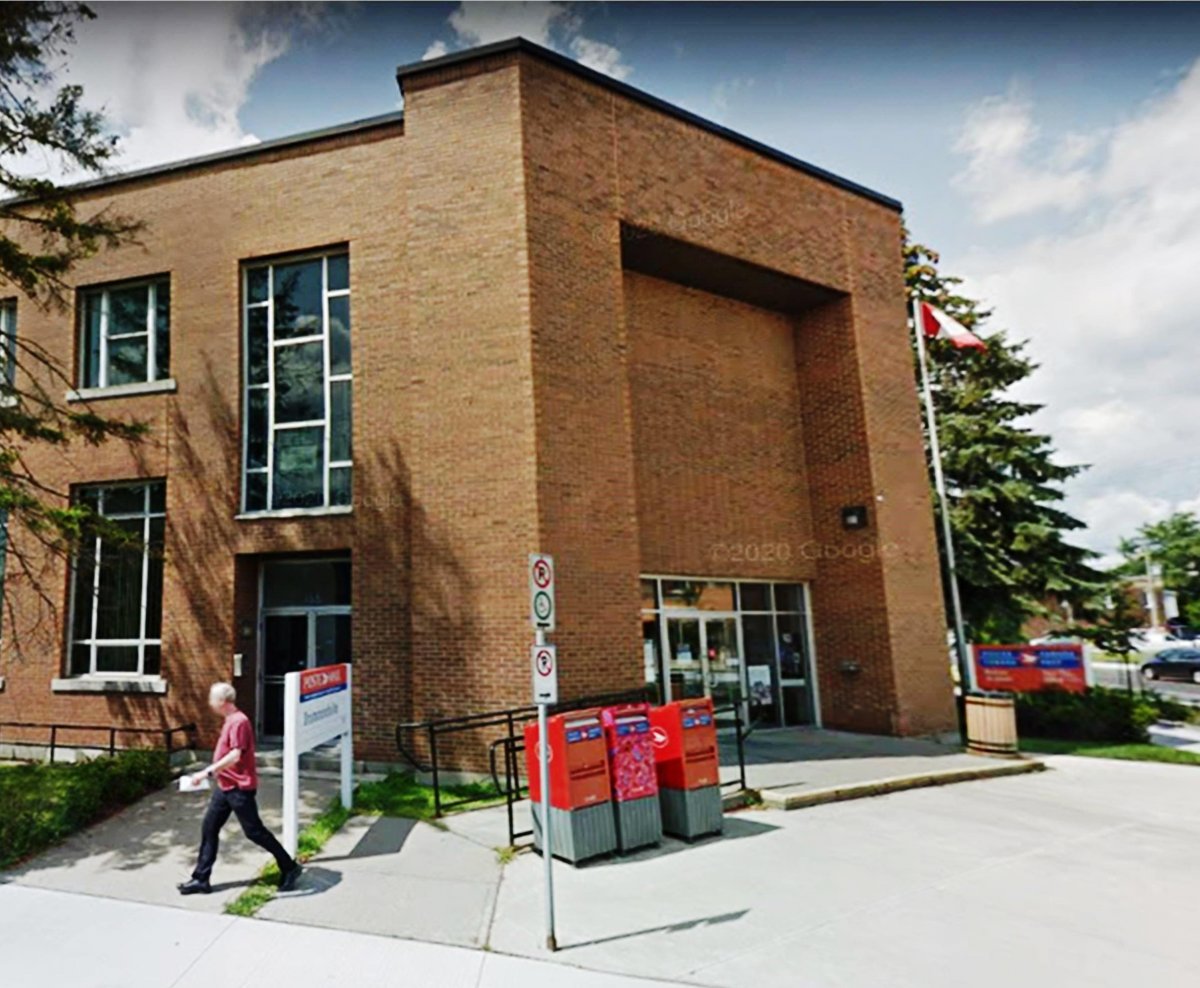 Postes Canada Bureau de Poste Drummondville accessible