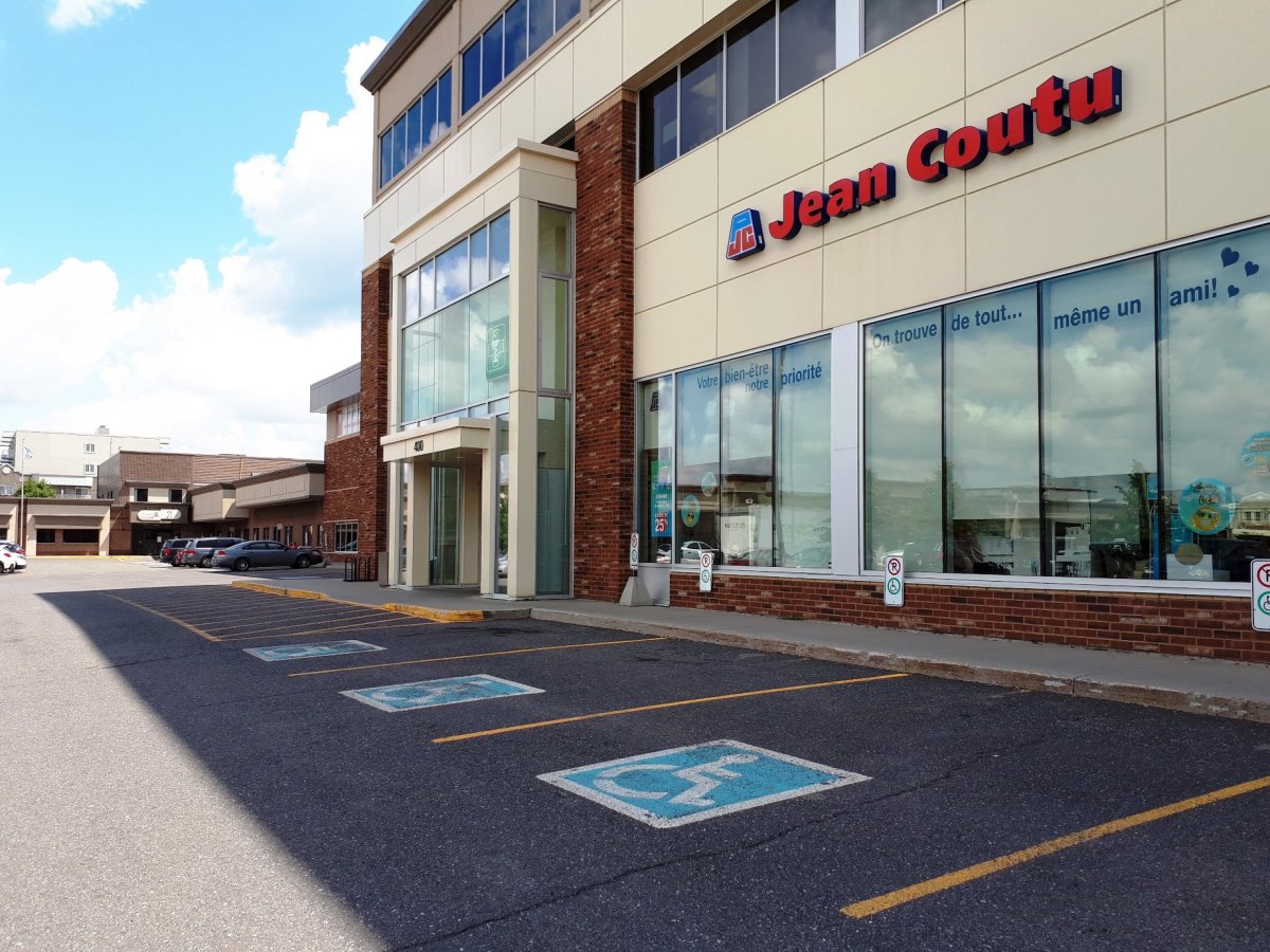 Pharmacie Jean Coutu Drummondville accessible