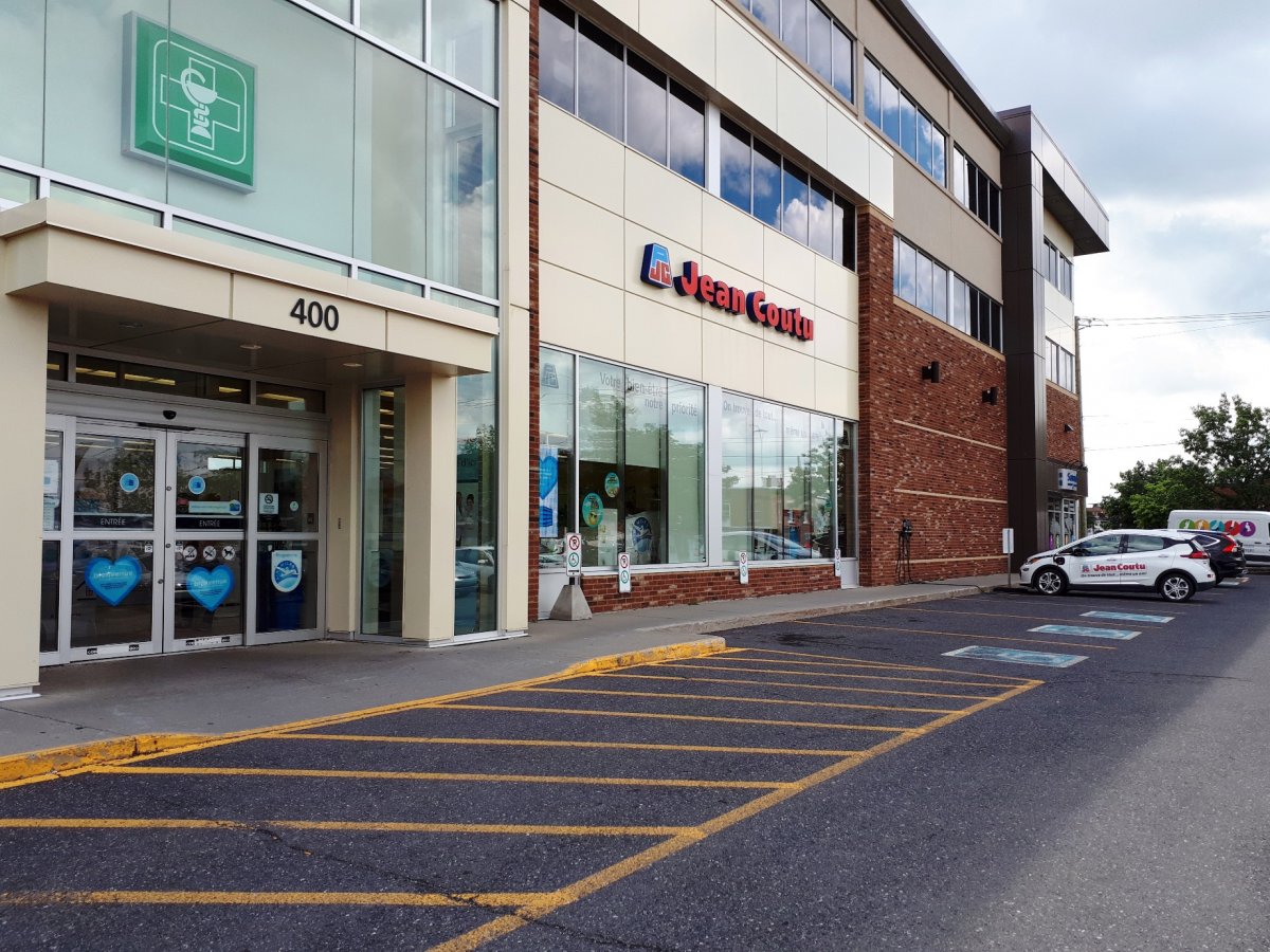 Pharmacie Jean Coutu Drummondville accessible