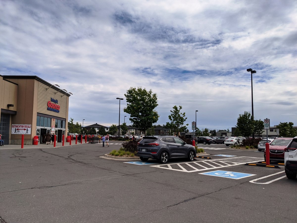 Costco Wholesale Drummondville Drummondville accessible
